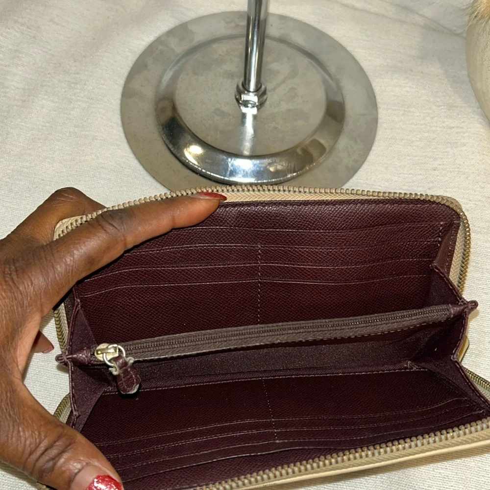 Coach long zippy wallet